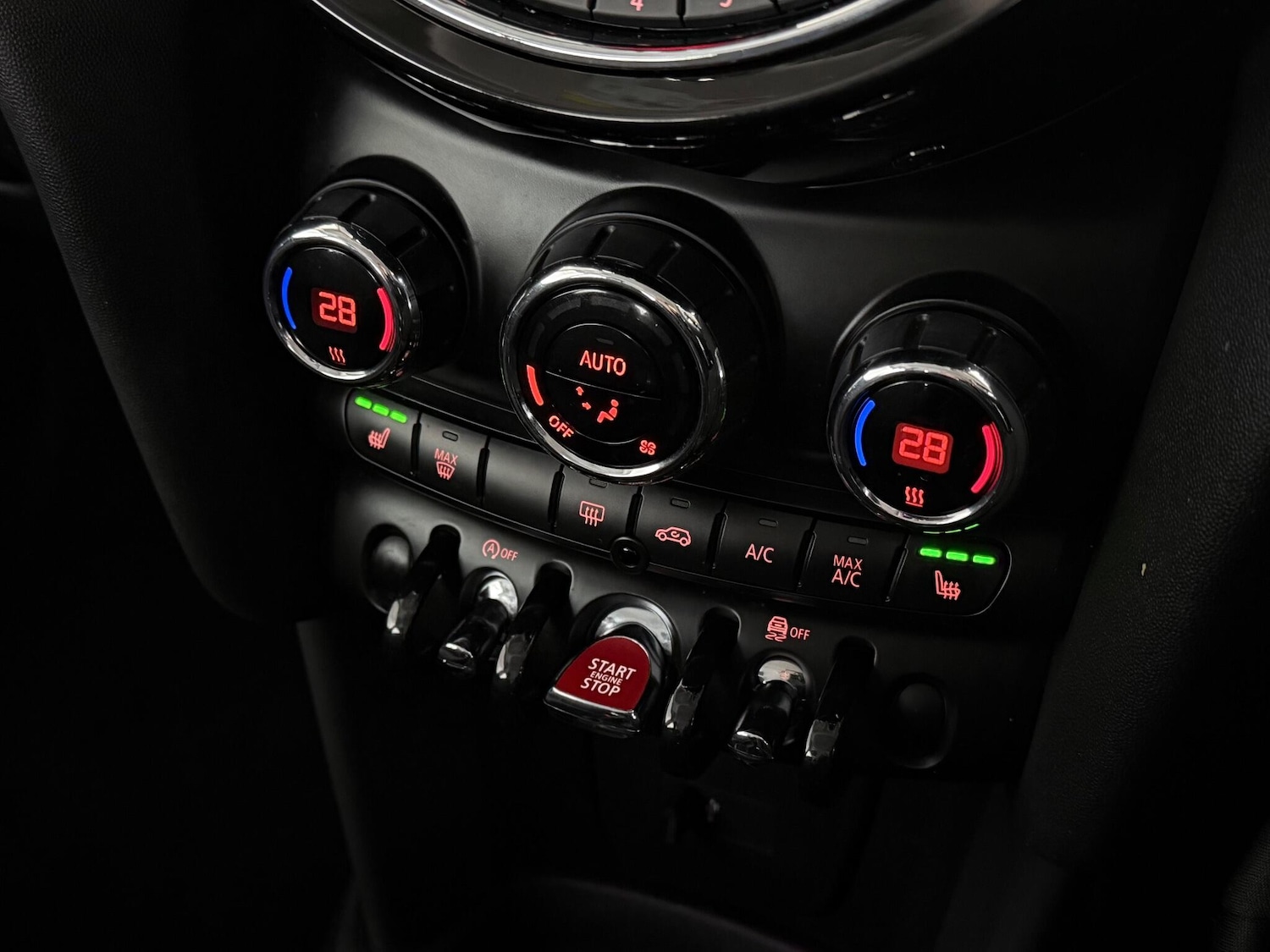 Used MINI Hatch 2019 for sale - 76688817: Photo 32