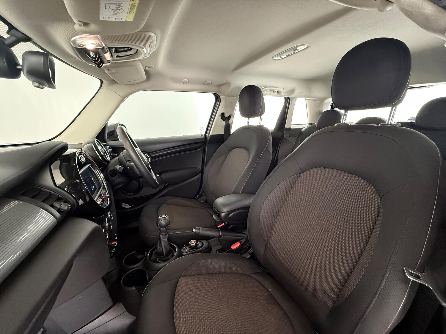 Used MINI Hatch 2019 for sale - 76688817: Photo 33