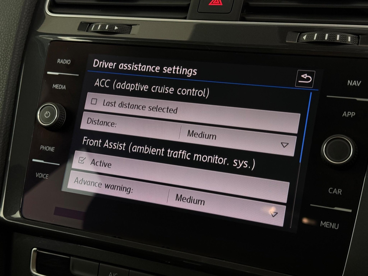 Used Volkswagen Golf 2018 for sale - 77221923: Photo 26