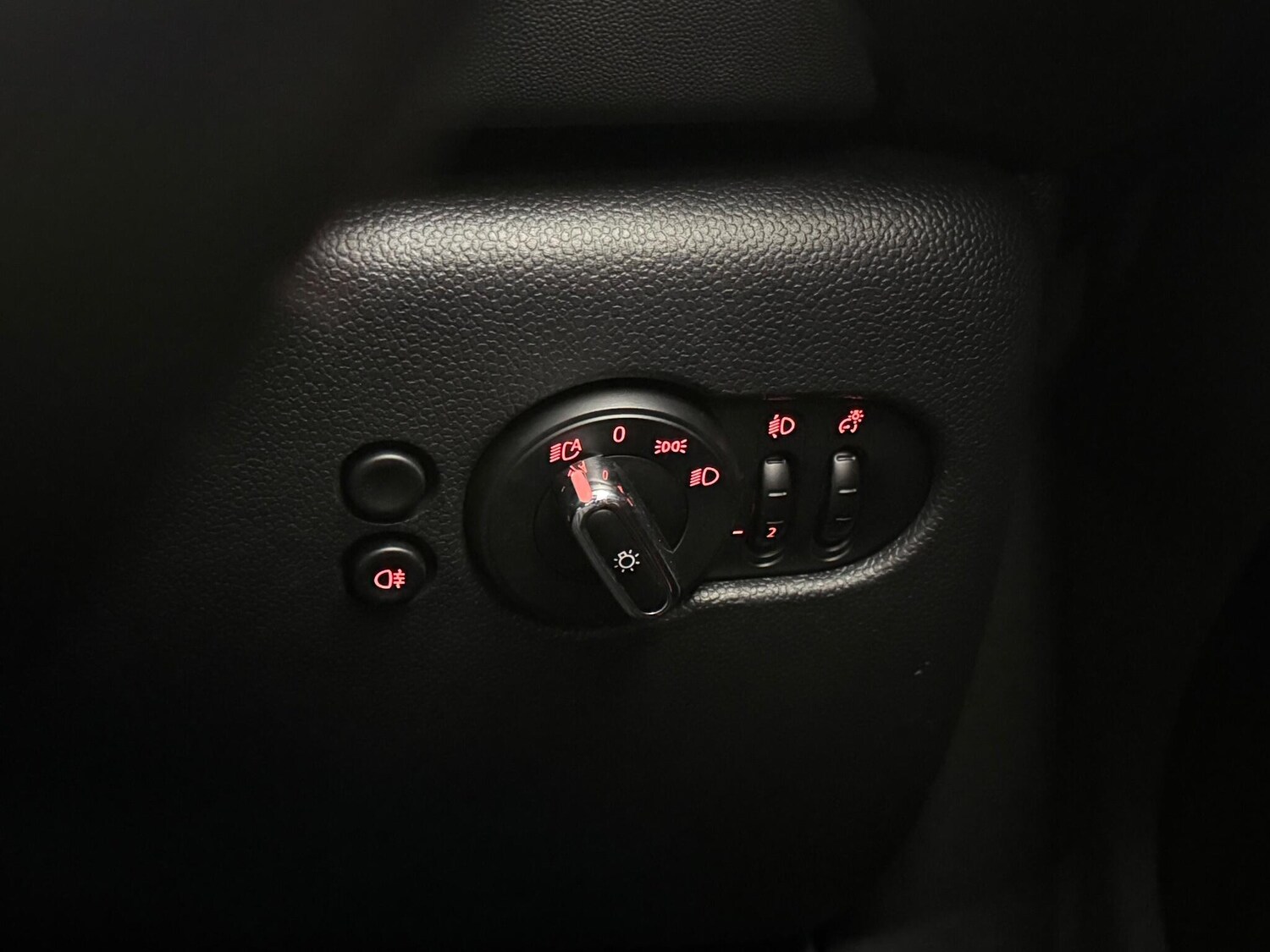 Used MINI Hatch 2021 for sale - 76824842: Photo 23