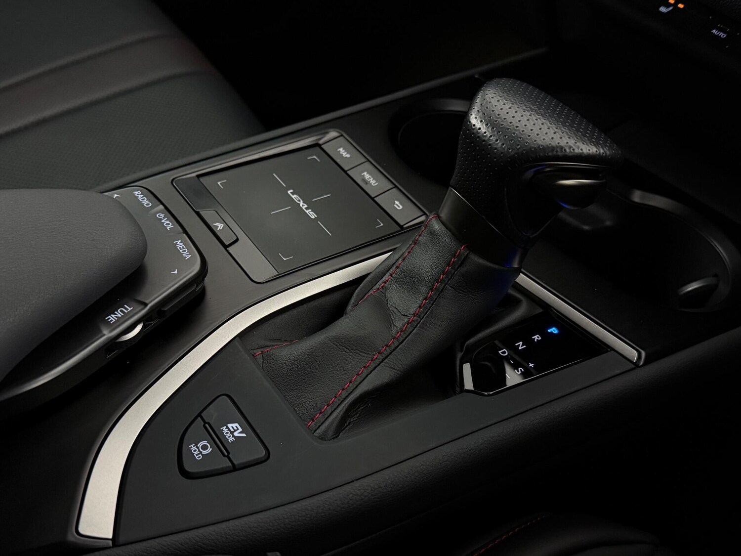 Used Lexus UX 2022 for sale - 77246599: Photo 32