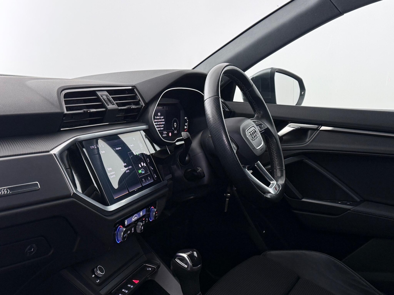 Used Audi Q3 2021 for sale - 77259577: Photo 14