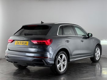 Used Audi Q3 2021 for sale - 77259577: Photo