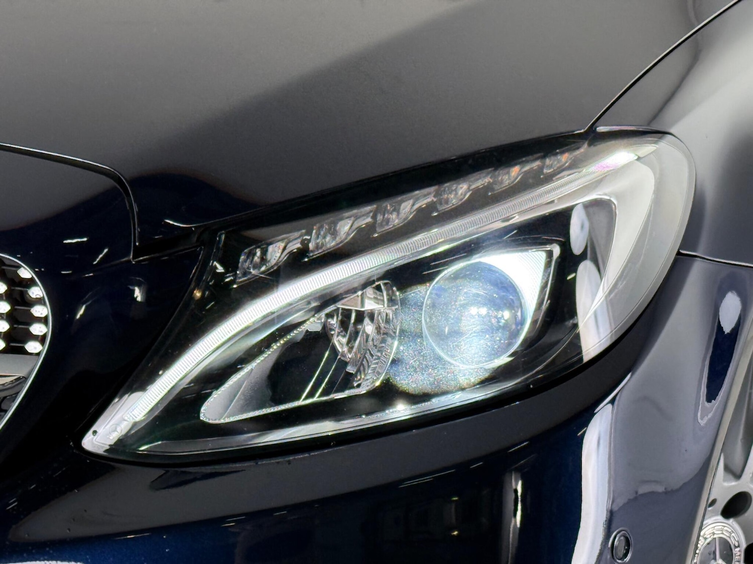 Used Mercedes-Benz C Class 2017 for sale - 77182379: Photo 6