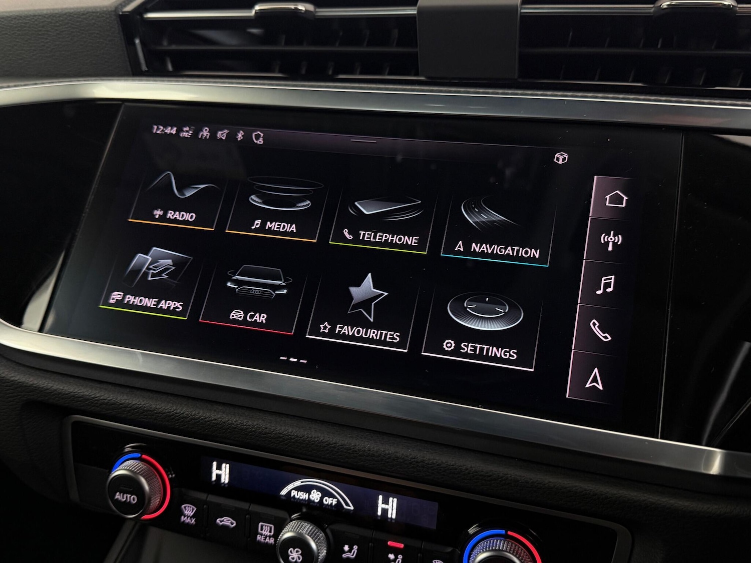 Used Audi Q3 2021 for sale - 76619708: Photo 36