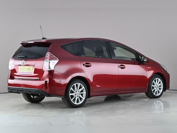 Used Toyota Prius+ 2020 for sale - 77909909: Photo