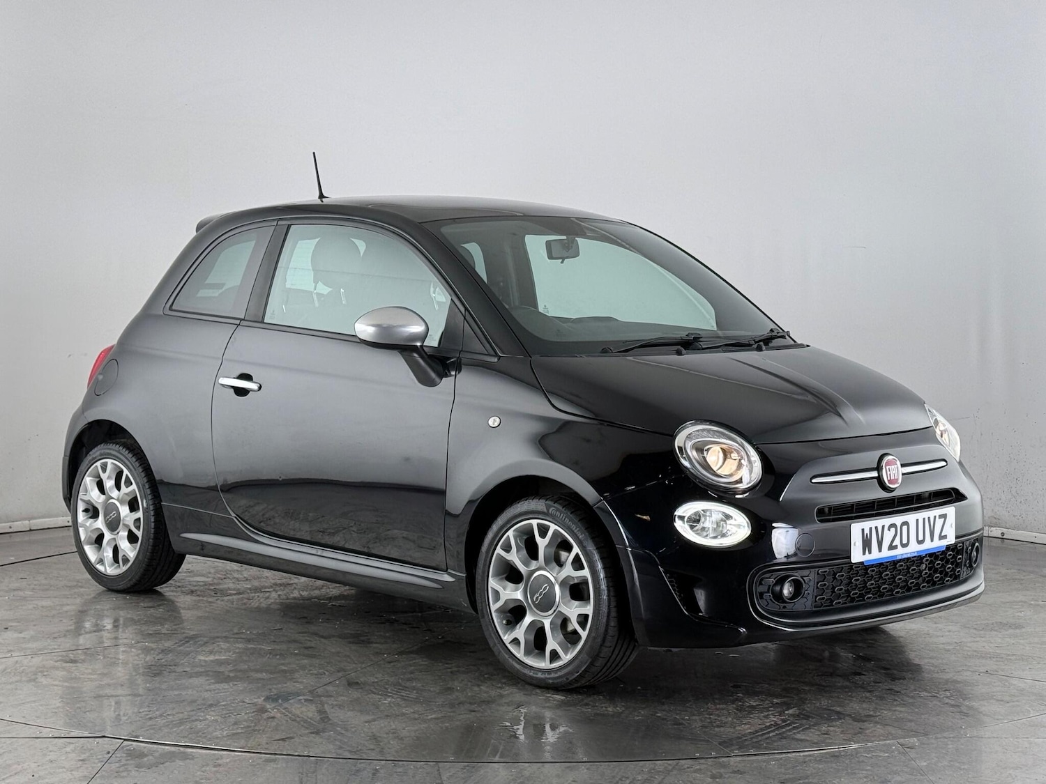 Used Fiat 500 2020 for sale - 77182328: Photo 1