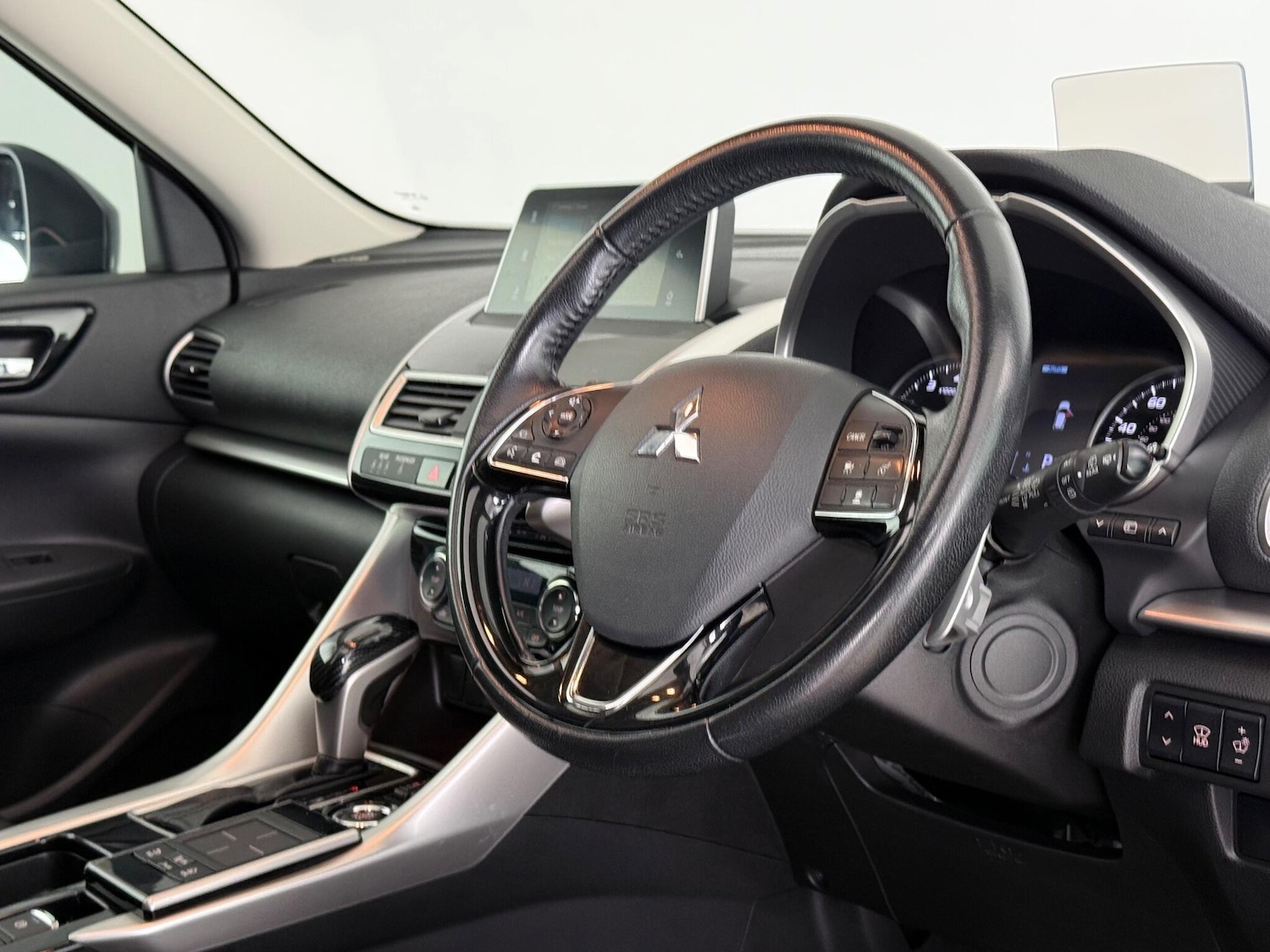 Used Mitsubishi Eclipse Cross 2018 for sale - 76467422: Photo 12