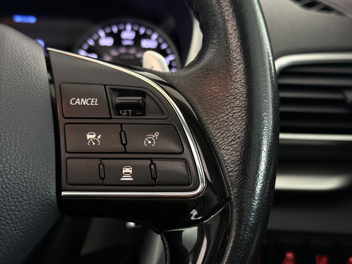 Used Mitsubishi Eclipse Cross 2018 for sale - 76467422: Photo 24