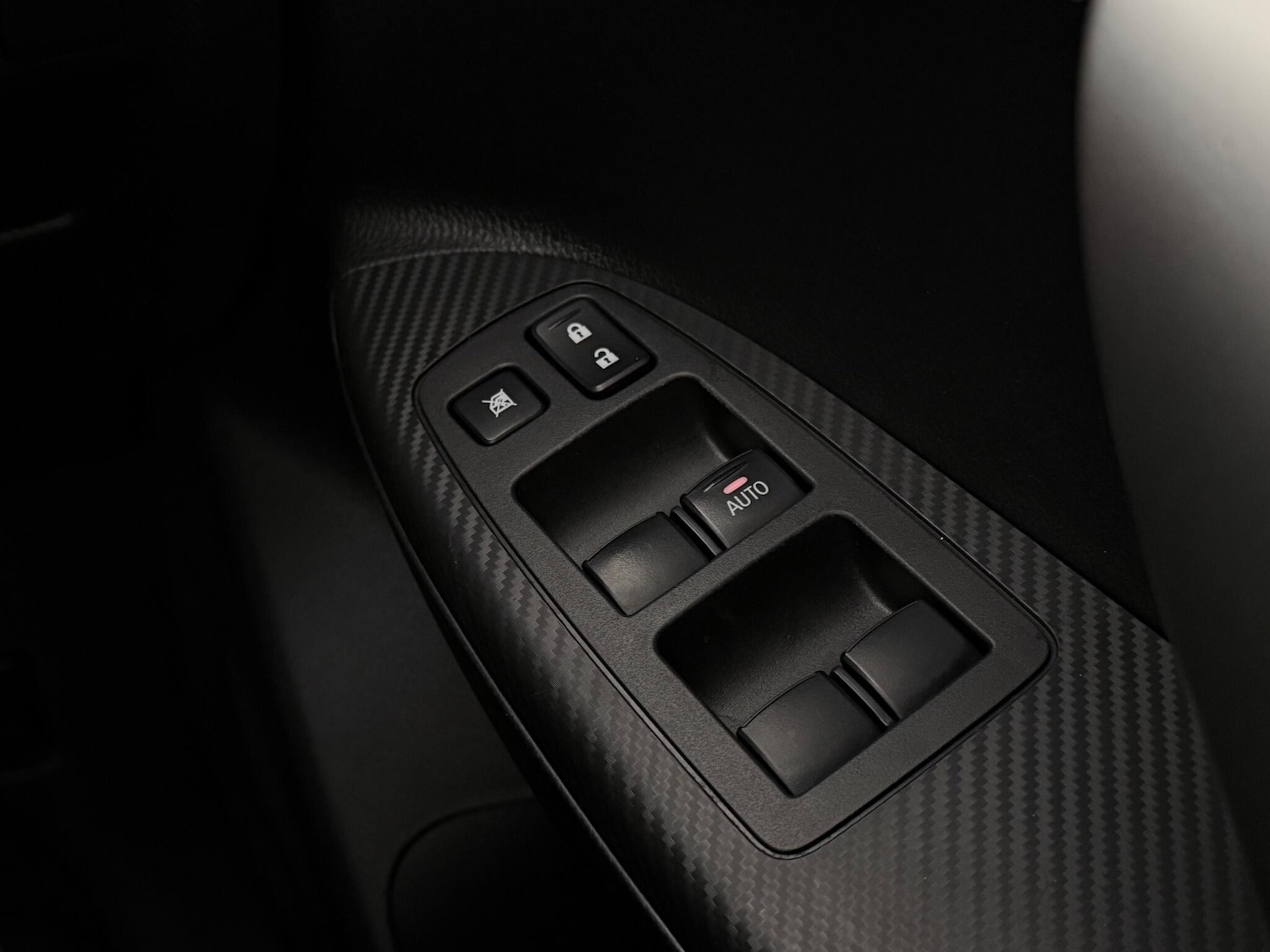 Used Mitsubishi Eclipse Cross 2018 for sale - 76467422: Photo 29