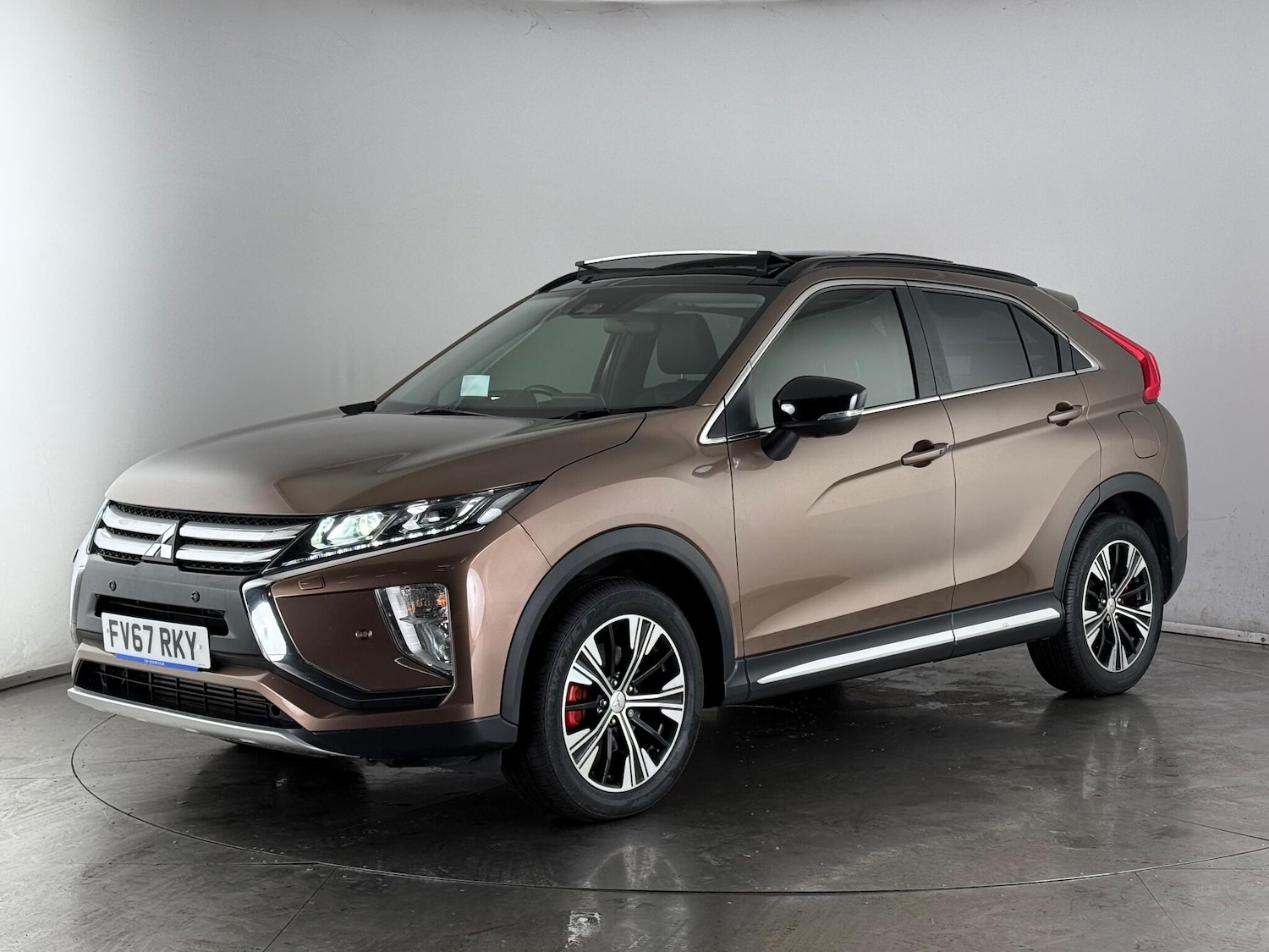 Used Mitsubishi Eclipse Cross 2018 for sale - 76467422: Photo 3