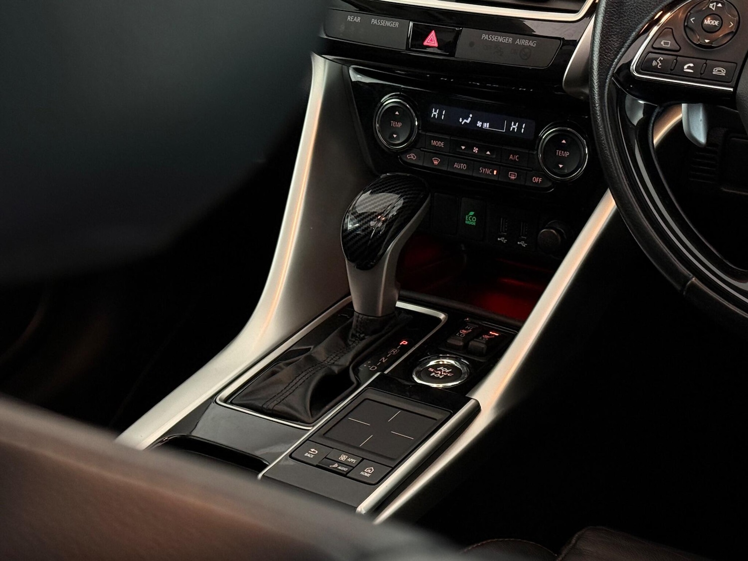 Used Mitsubishi Eclipse Cross 2018 for sale - 76467422: Photo 38