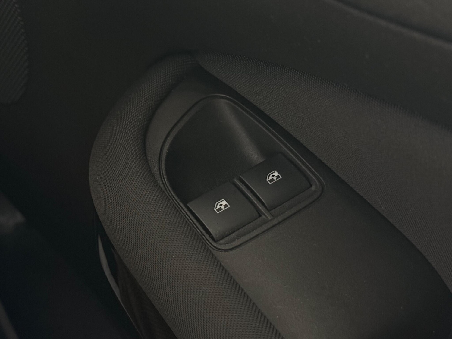 Used Vauxhall ADAM 2018 for sale - 76466977: Photo 31