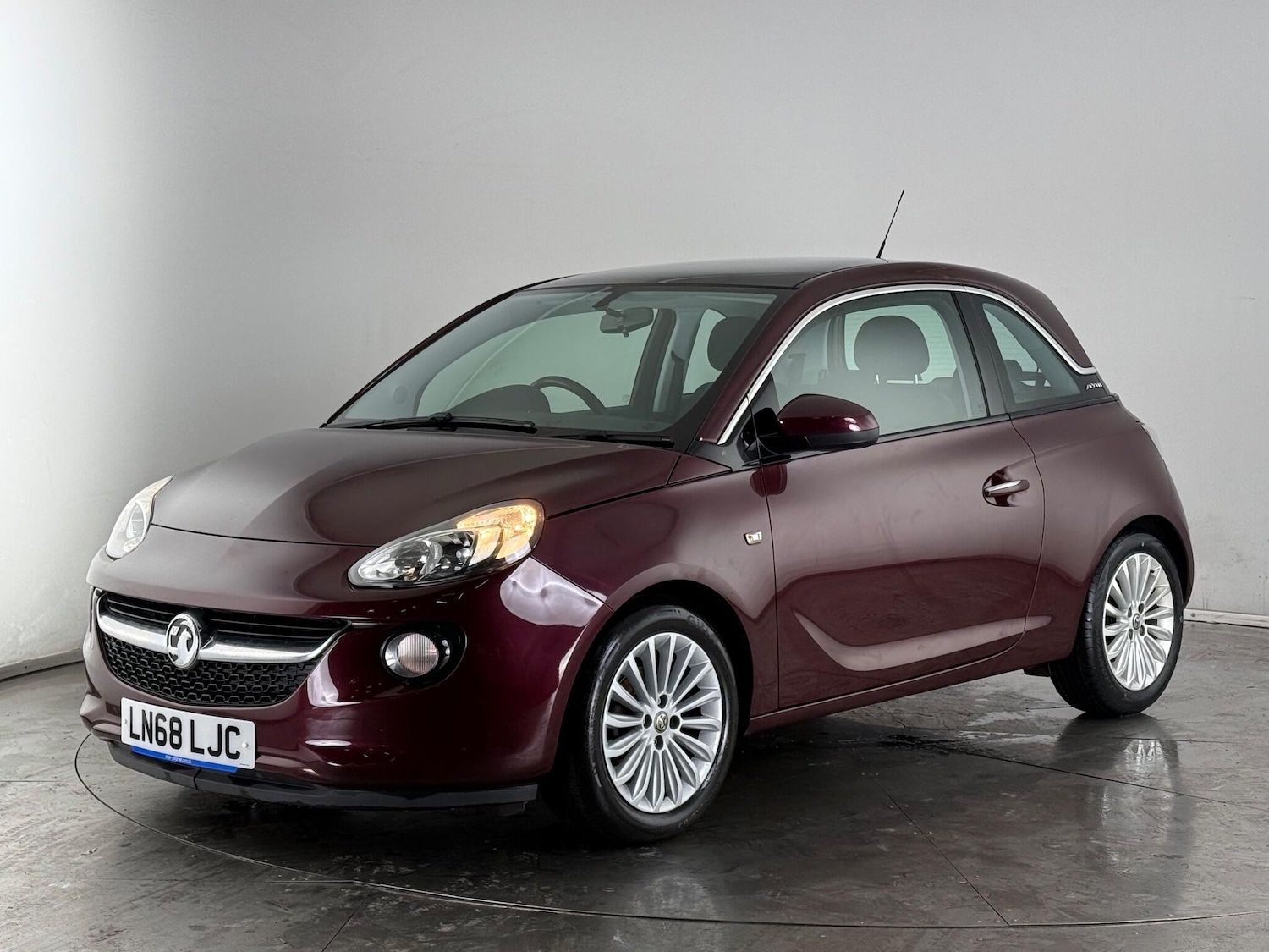 Used Vauxhall ADAM 2018 for sale - 76466977: Photo 4