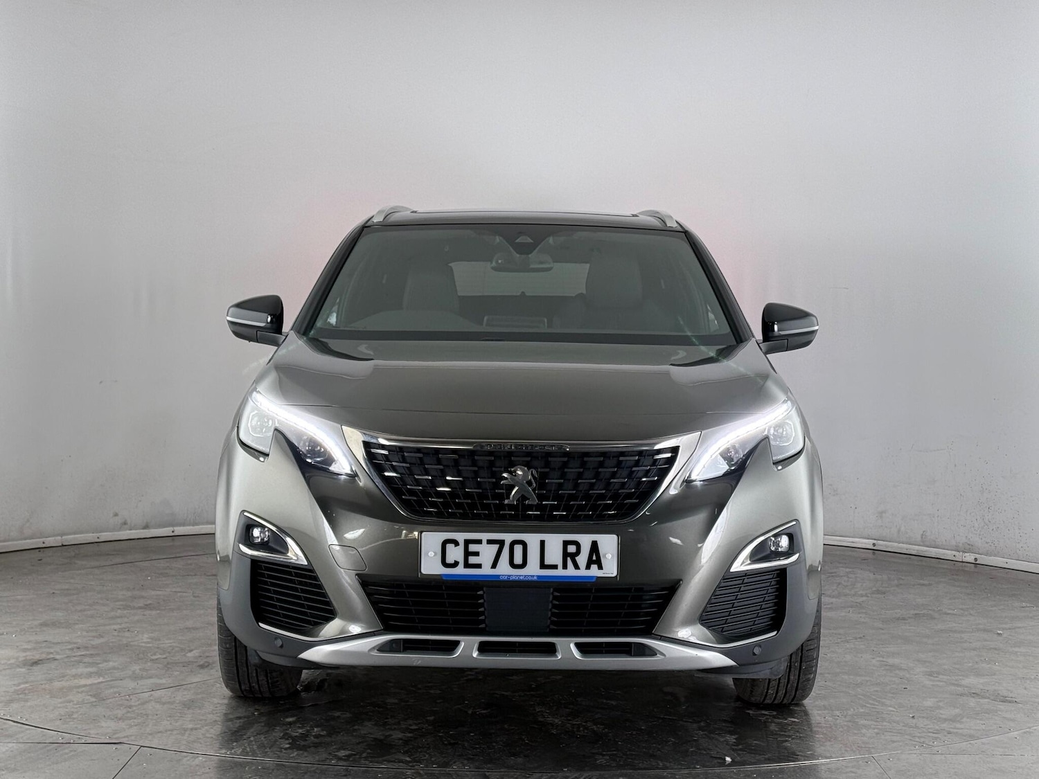 Used Peugeot 5008 2020 for sale - 77260373: Photo 2