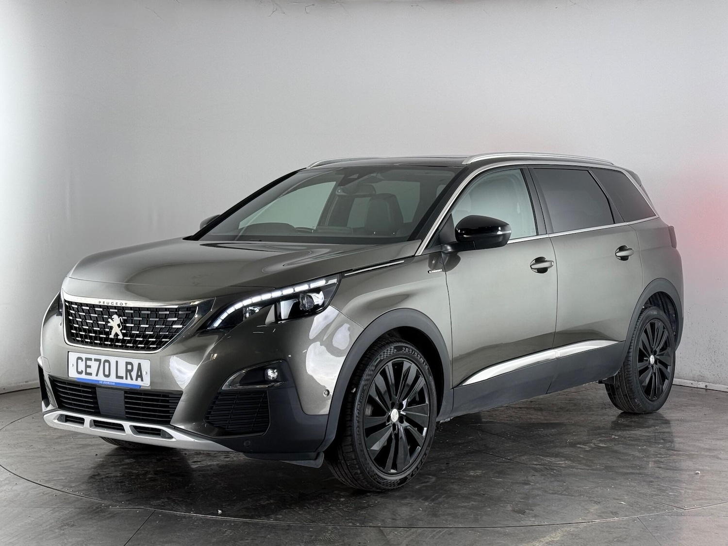 Used Peugeot 5008 2020 for sale - 77260373: Photo 3