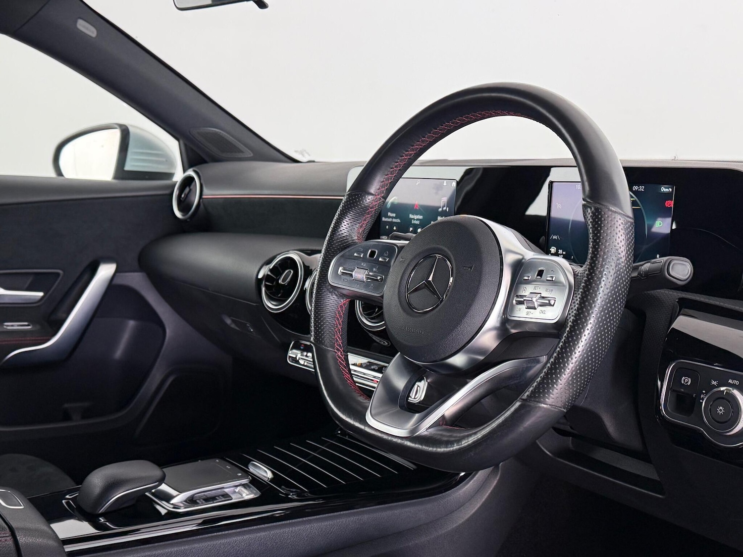 Used Mercedes-Benz A-Class 2019 for sale - 77222144: Photo 16