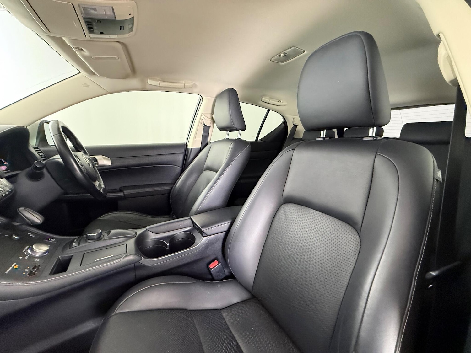 Used Lexus CT 2017 for sale - 77246820: Photo 11