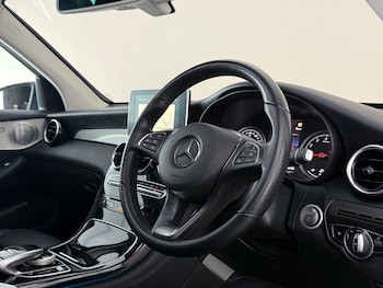 Used Mercedes-Benz GLC 2018 for sale - 78898870: Photo