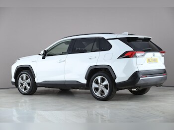 Used Toyota RAV4 2021 for sale - 78101602: Photo