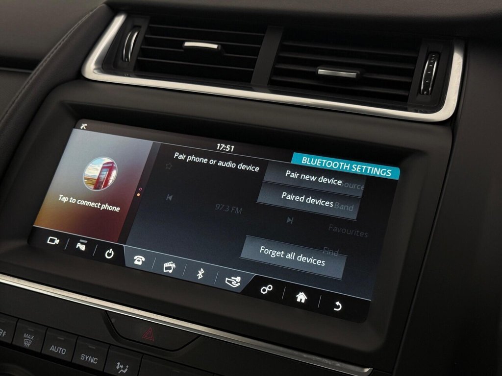 Used Jaguar E-Pace 2018 for sale - 76323074: Photo 36