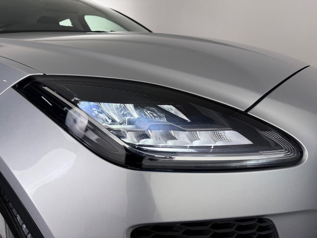 Used Jaguar E-Pace 2018 for sale - 76323074: Photo 8