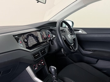 Used Volkswagen Polo 2018 for sale - 78911835: Photo