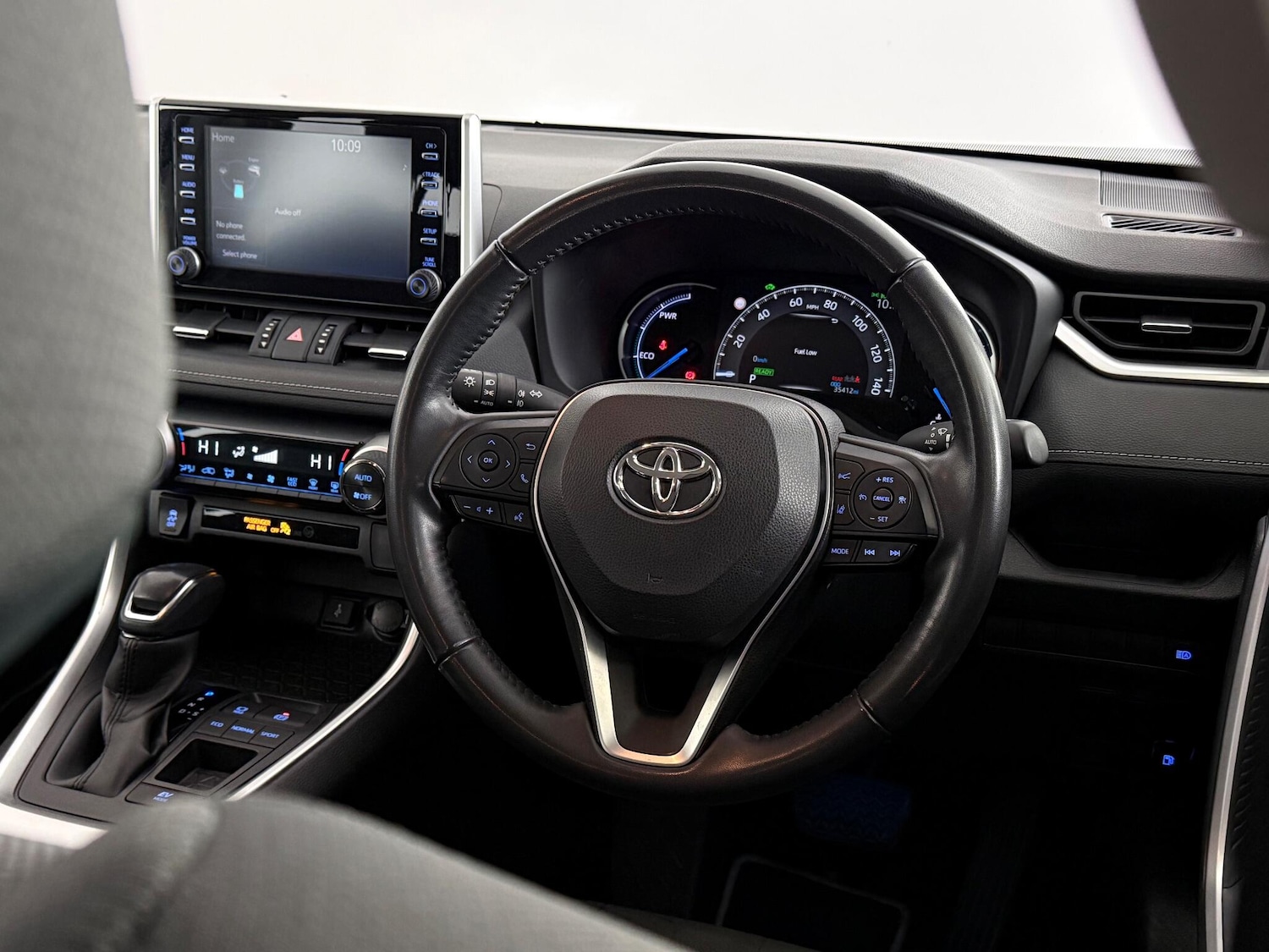 Used Toyota RAV4 2021 for sale - 77182547: Photo 14