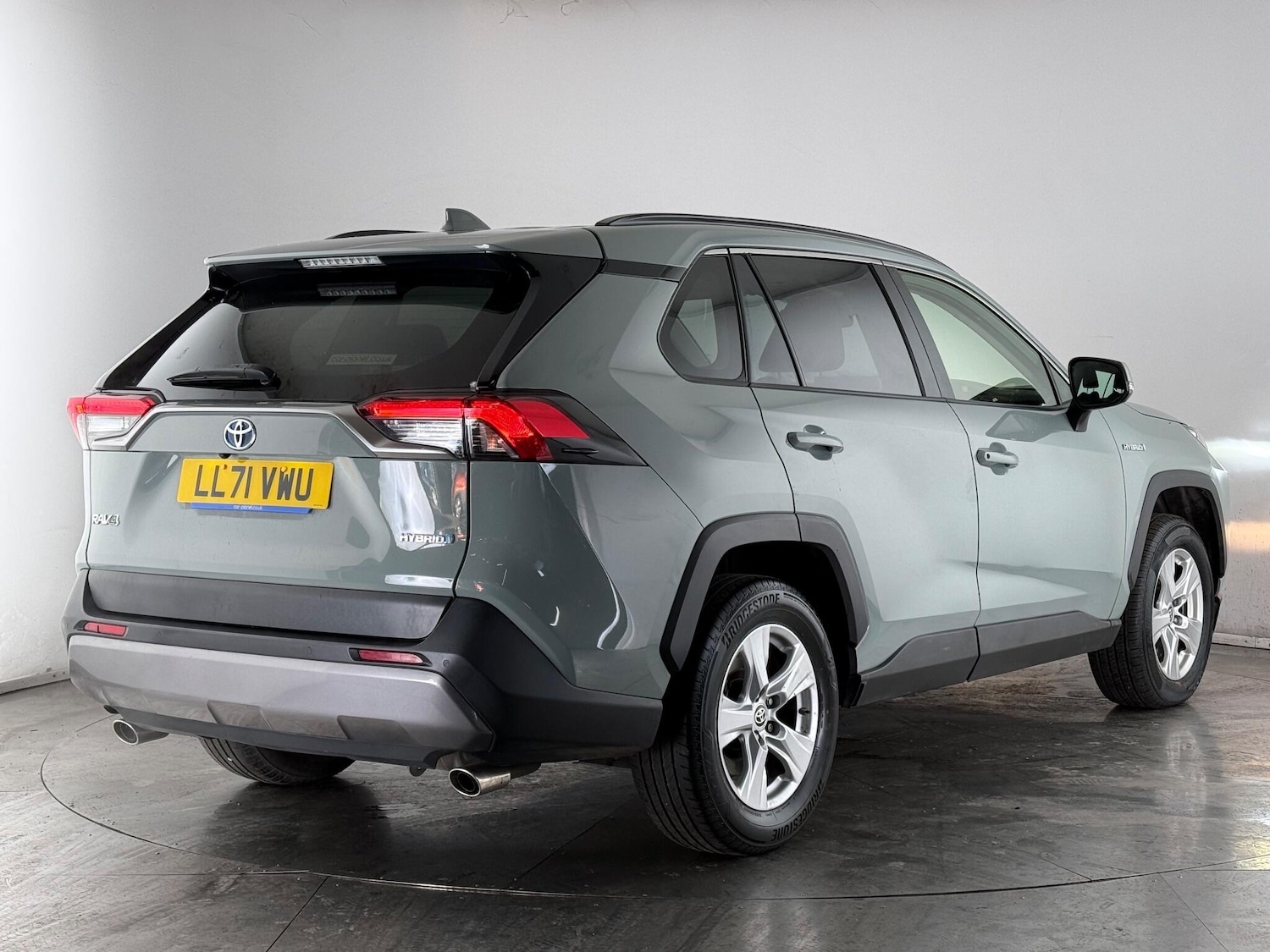 Used Toyota RAV4 2021 for sale - 77182547: Photo 5