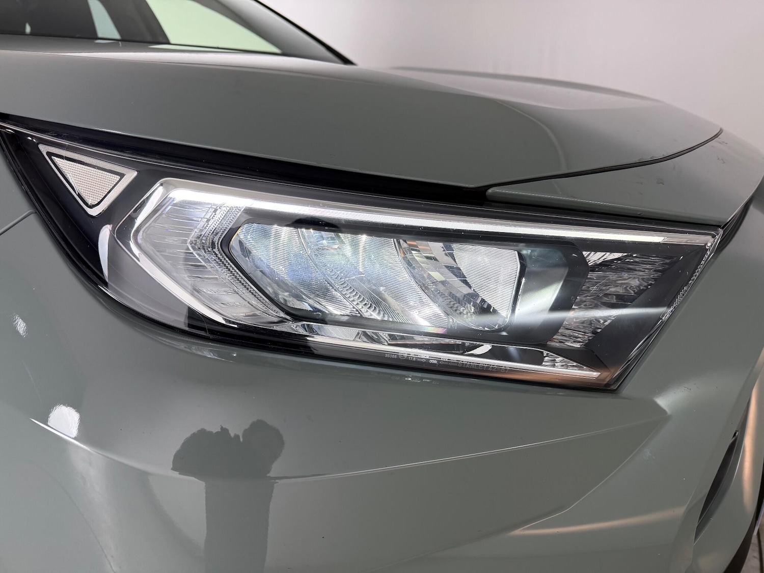 Used Toyota RAV4 2021 for sale - 77182547: Photo 6