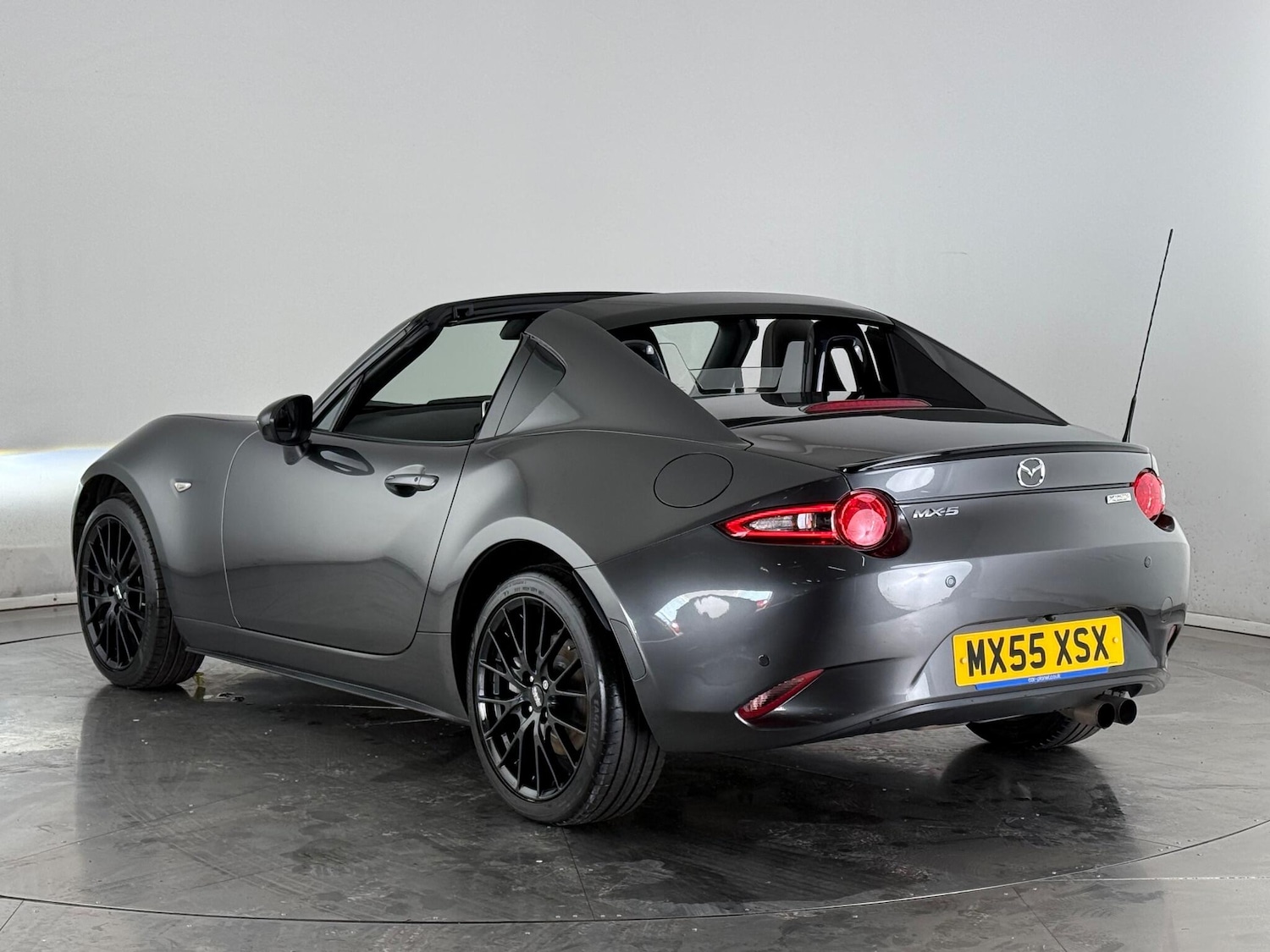 Used Mazda MX-5 RF 2017 for sale - 76620408: Photo 5