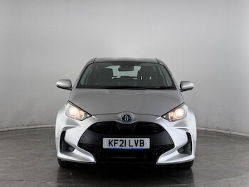 Used Toyota Yaris 2021 for sale - 77260279: Photo