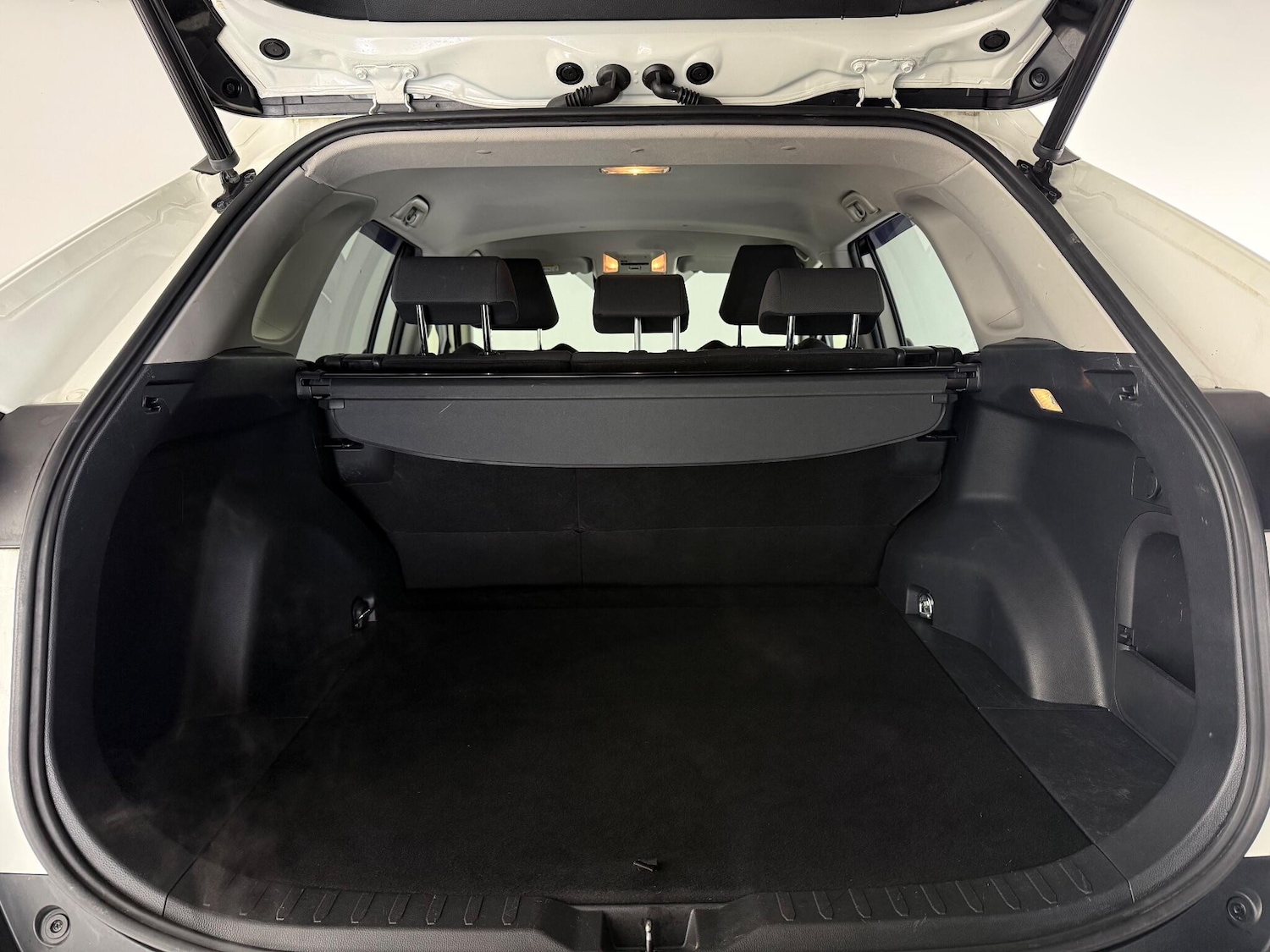 Used Toyota RAV4 2021 for sale - 77182305: Photo 10