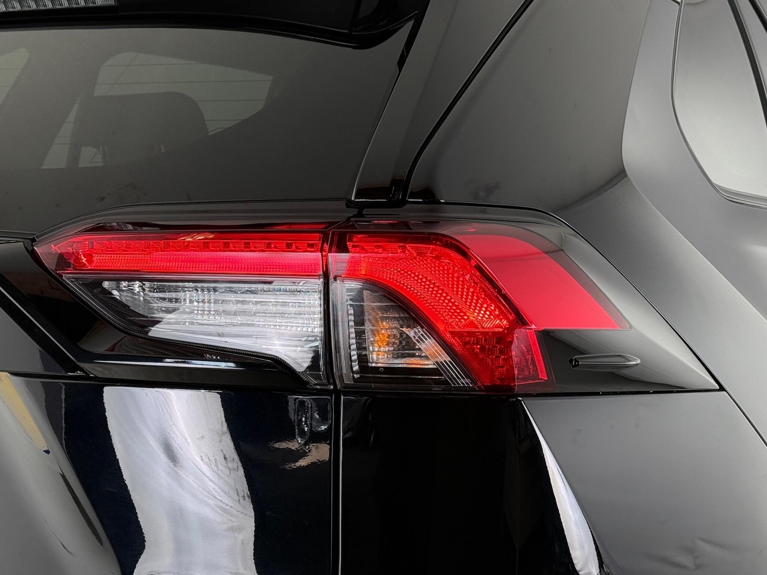 Used Toyota RAV4 2022 for sale - 76466869: Photo 10