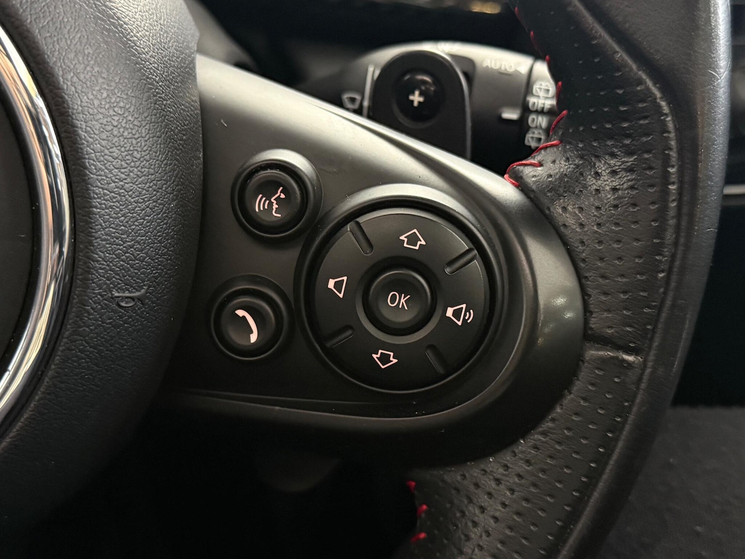 Used MINI Hatch 2020 for sale - 76467331: Photo 25