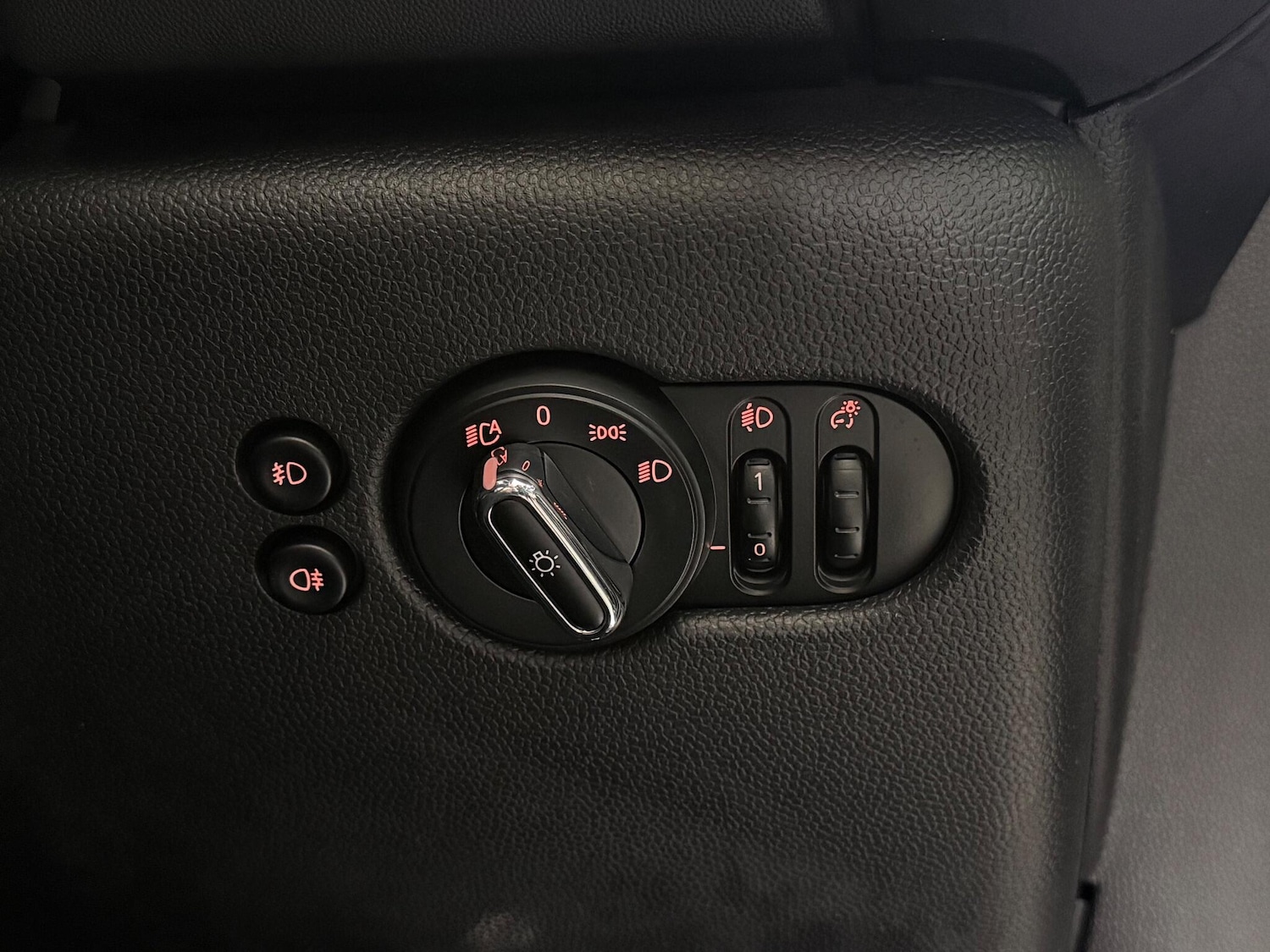 Used MINI Hatch 2020 for sale - 76467331: Photo 26