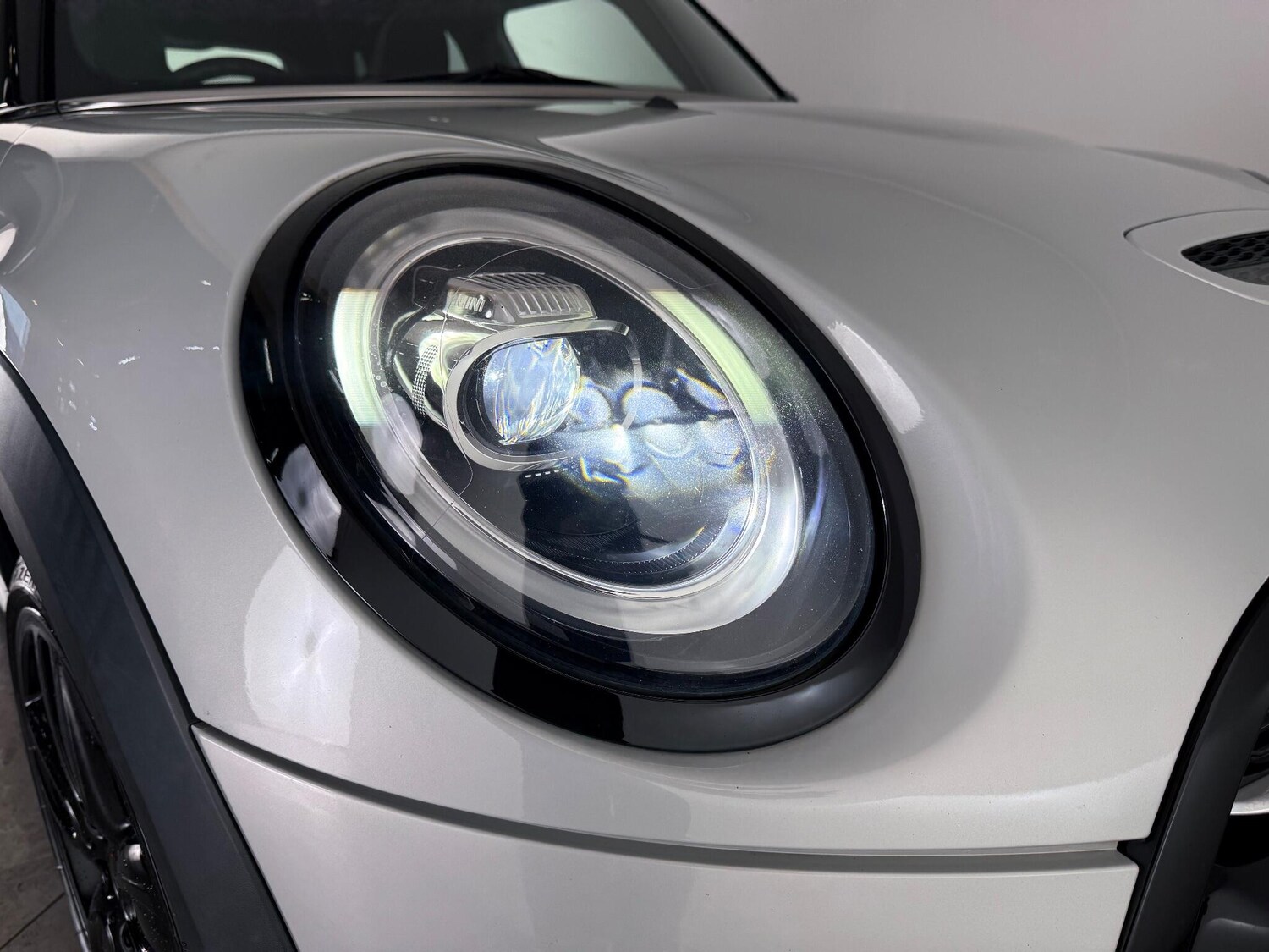 Used MINI Hatch 2020 for sale - 76467331: Photo 8