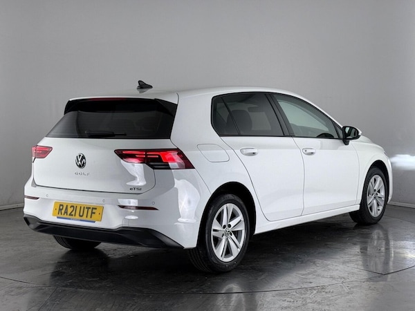 Used Volkswagen Golf 2021 for sale - 76229026: Photo 5