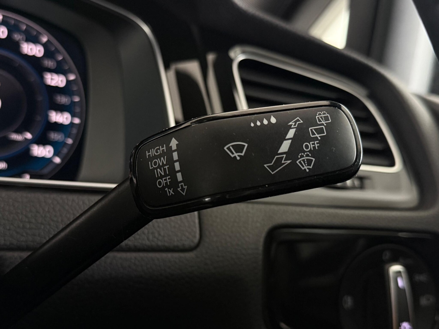 Used Volkswagen Golf 2020 for sale - 77182892: Photo 18