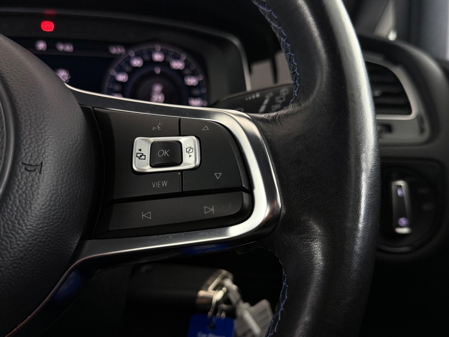 Used Volkswagen Golf 2020 for sale - 77182892: Photo 20