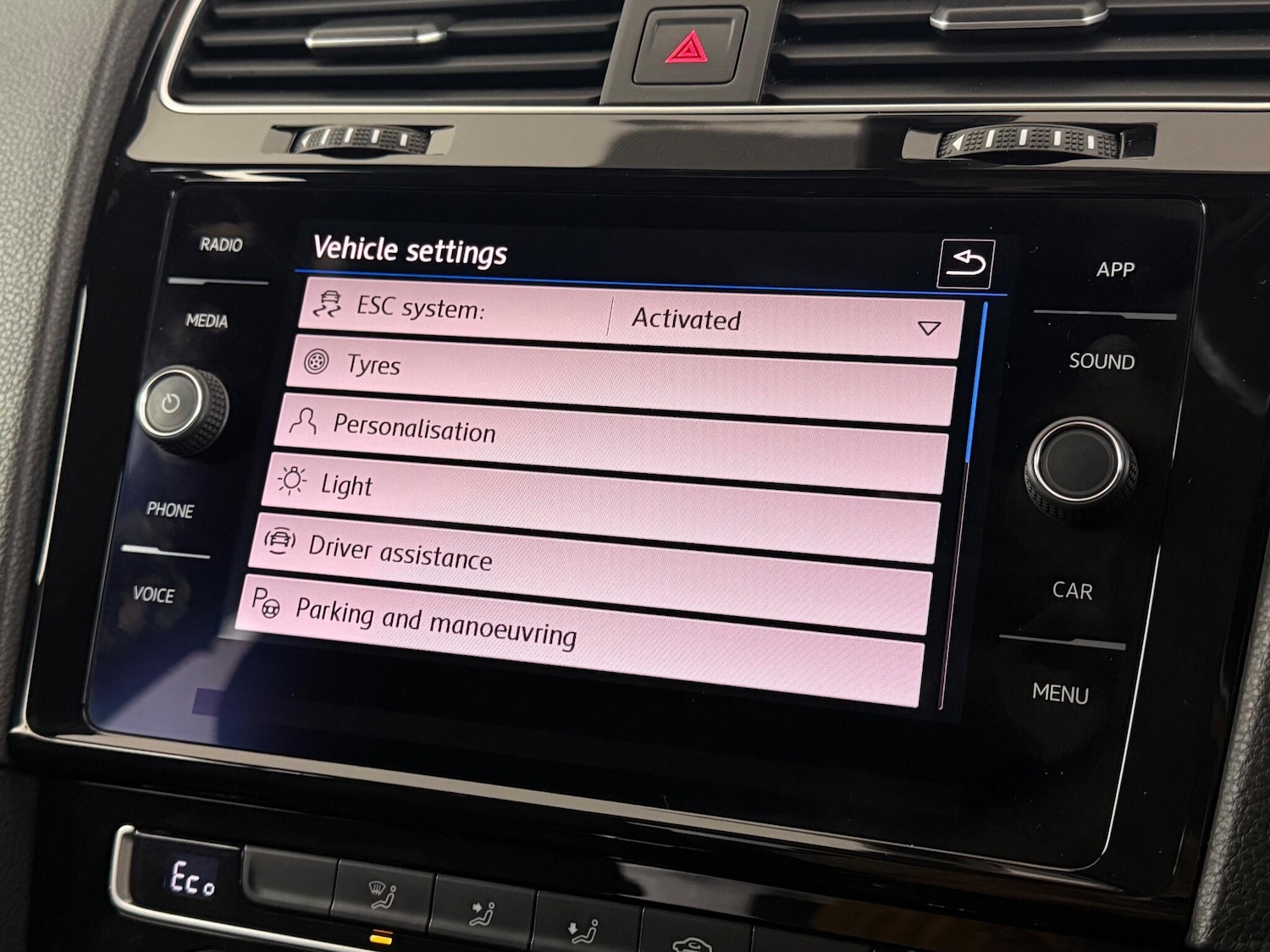 Used Volkswagen Golf 2020 for sale - 77182892: Photo 24