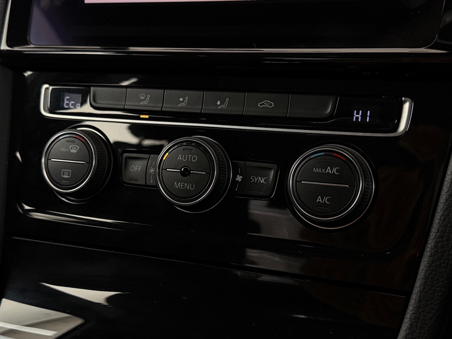 Used Volkswagen Golf 2020 for sale - 77182892: Photo 32