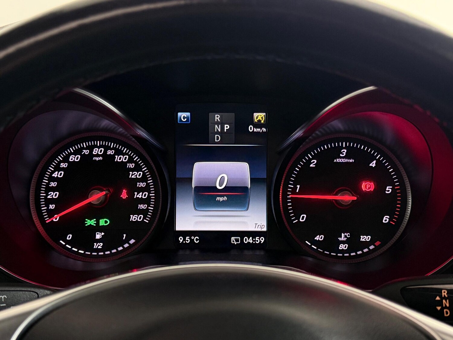 Used Mercedes-Benz GLC 2018 for sale - 76786589: Photo 25