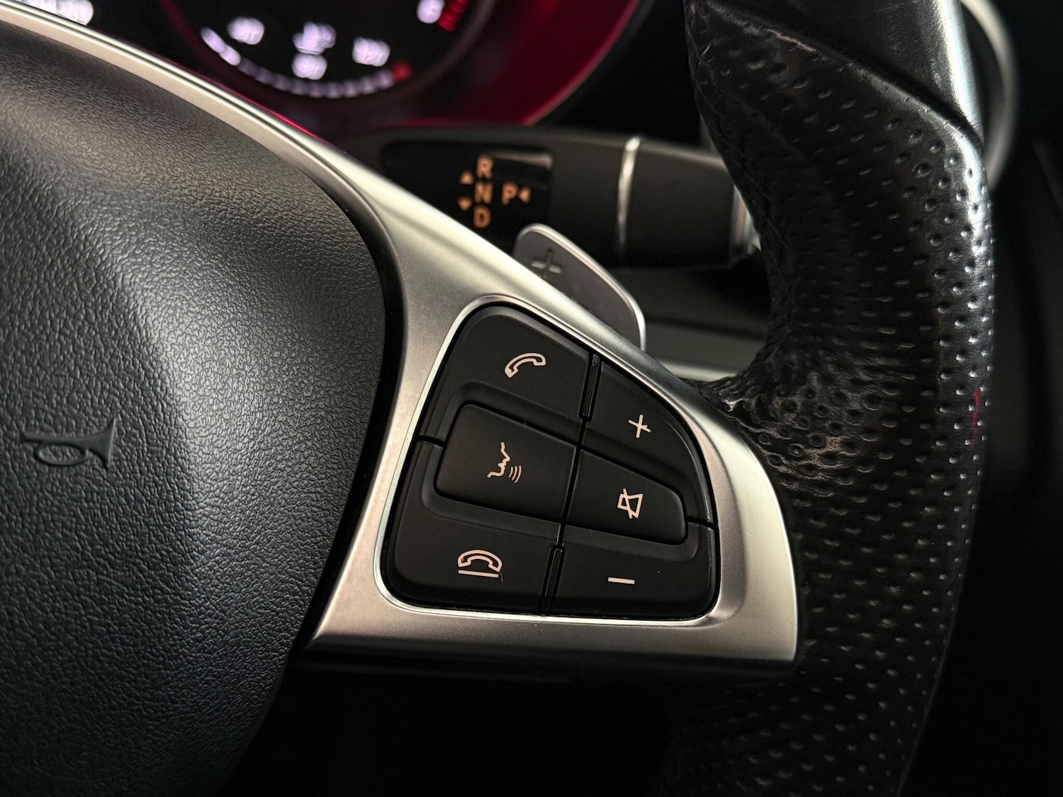 Used Mercedes-Benz GLC 2018 for sale - 76786589: Photo 26