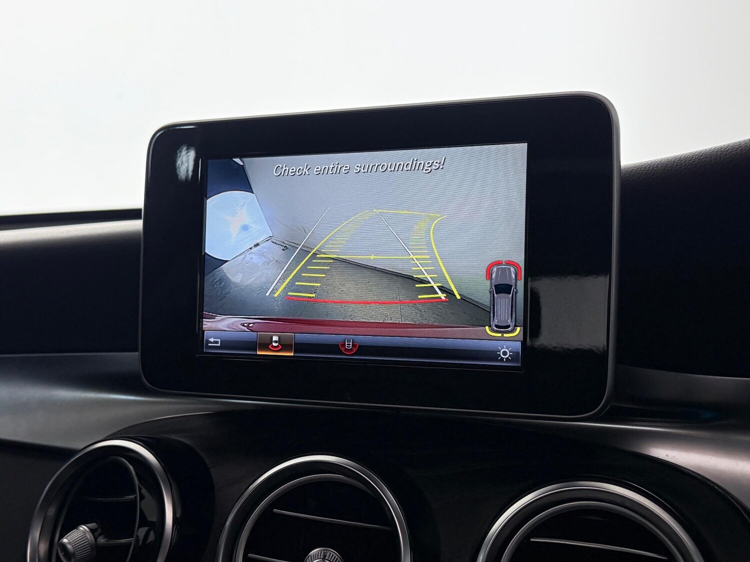 Used Mercedes-Benz GLC 2018 for sale - 76786589: Photo 38