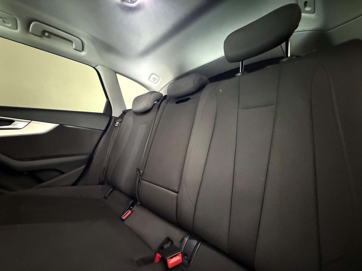 Used Audi A4 Avant 2016 for sale - 77246583: Photo 14