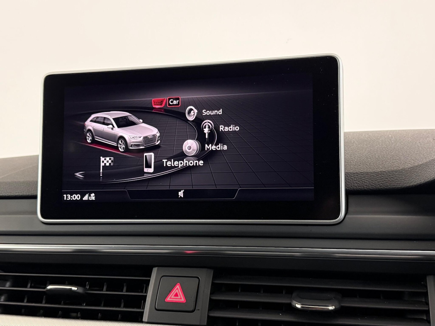 Used Audi A4 Avant 2016 for sale - 77246583: Photo 27