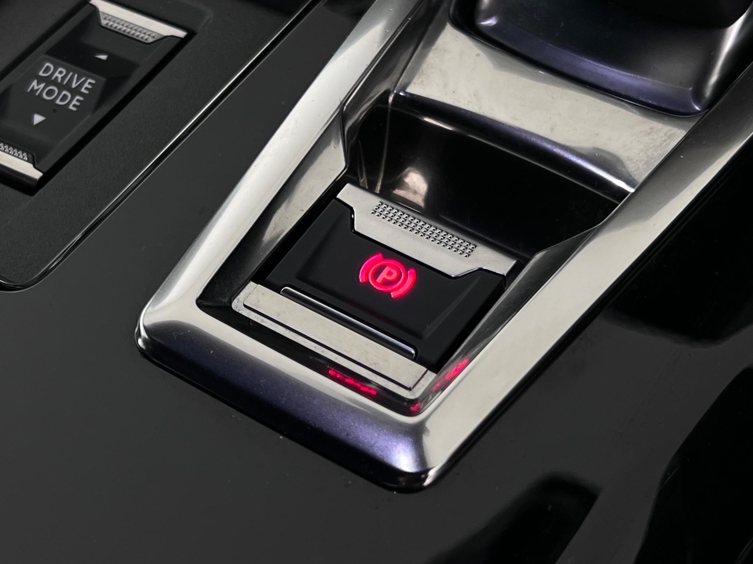 Used Peugeot 3008 2022 for sale - 76467159: Photo 42