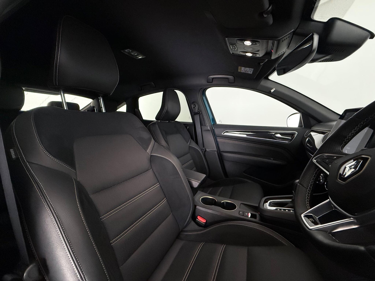 Used Renault Arkana 2023 for sale - 77550815: Photo 10