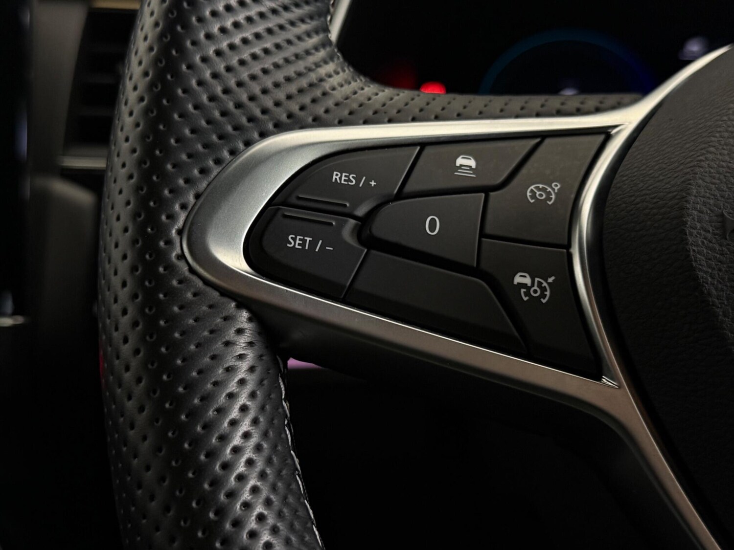 Used Renault Arkana 2023 for sale - 77550815: Photo 17